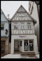 Schmal und schief