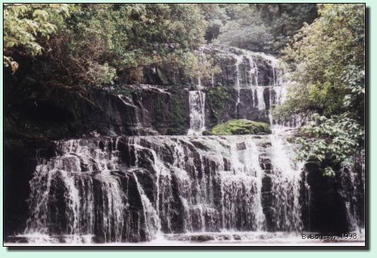 Purakaunui-Wasserfall